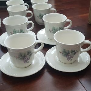 Pfaltzgraff Set of cups & saucers